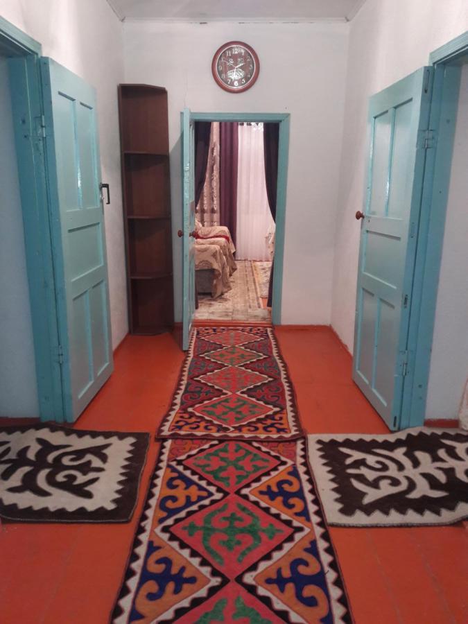 Kyzart Guesthouse Bagysh Eksteriør billede